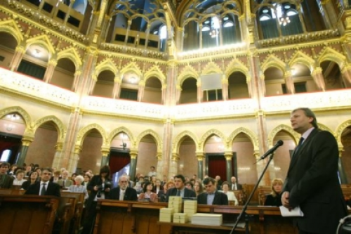 A galéria megtekintéséhez kattintson a képre!